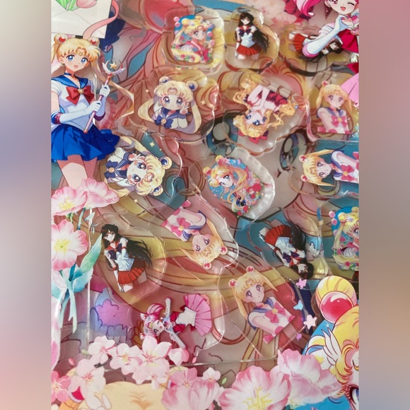 Sailor Moon Dimensional Floating Charm Journal | Refillable A5 Anime Collector - Picture 6 of 9
